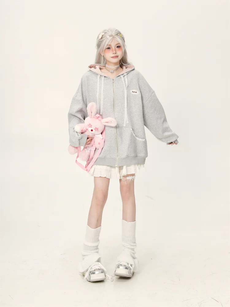 Sweater jacket women's cardigan spring and autumn hooded zipper lace edge loose gray pinkcasual fashion versatile splicing plaid
Sweater jacket women's cardigan spring and autumn hooded zipper lace edge loose gray pinkcasual fashion versatile splicing plaid