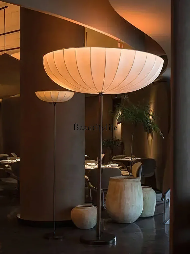 Personalized medieval hotel lobby restaurant B & B retro atmosphere decoration luminous ornament
Personalized medieval hotel lobby restaurant B & B retro atmosphere decoration luminous ornament