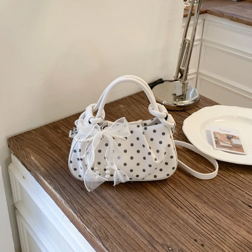 Korean Ins Wrinkled Cloud Bag PU Leather Stylish Crossbody Bag Polka Dot Shoulder Bag Women Use
Korean Ins Wrinkled Cloud Bag PU Leather Stylish Crossbody Bag Polka Dot Shoulder Bag Women Use