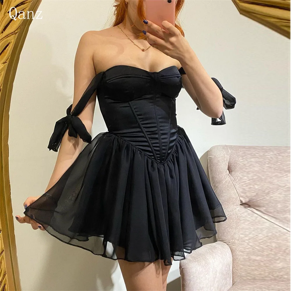 Qanz Sexy Black Chiffon Short Homecoming Dresses Bow Straps A Line Cocktail Dresses Back Lace Up Mini Party Dress For Women 2023
Qanz Sexy Black Chiffon Short Homecoming Dresses Bow Straps A Line Cocktail Dresses Back Lace Up Mini Party Dress For Women 2023