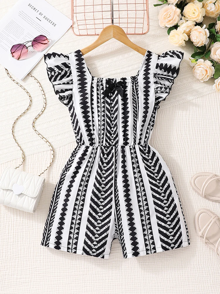 Spring And Summer Women's Casual Cute And Elegant One Collar Bow Decoration Petal Sleeves Diamond Striped Jumpsuit
Spring And Summer Women's Casual Cute And Elegant One Collar Bow Decoration Petal Sleeves Diamond Striped Jumpsuit
