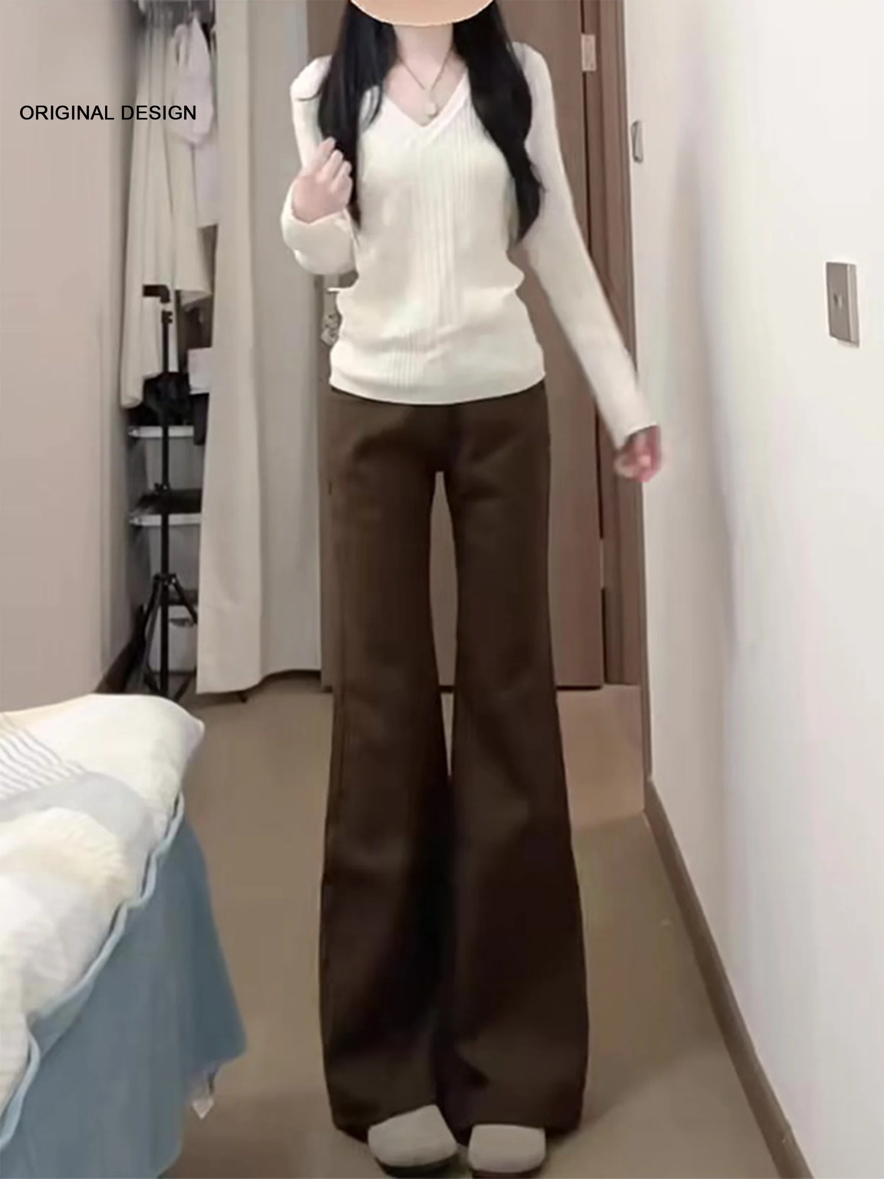 Brown American Retro Low Waist Flared Jeans Women's New 2026 Summer Design Straight Leg Bell Bottom Pants
Brown American Retro Low Waist Flared Jeans Women's New 2026 Summer Design Straight Leg Bell Bottom Pants