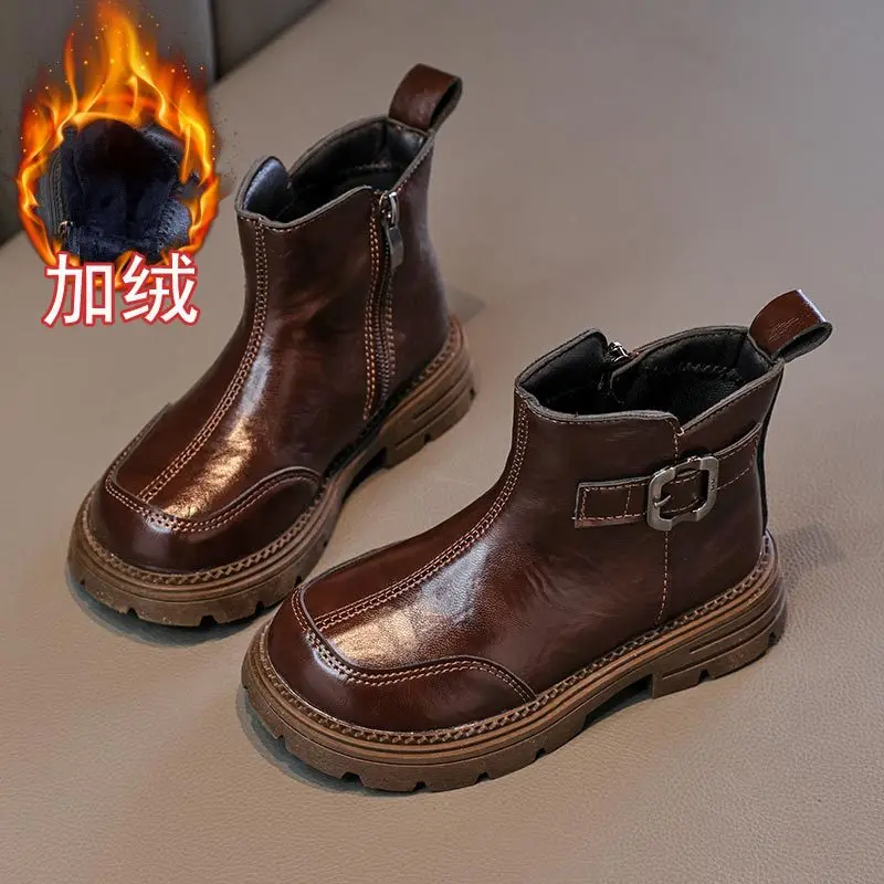 2025 Winter New Children's Short Boots Soft Bottom Anti-slip Boys' & Girls' Ankle Boots Warm Princess Leather Kids' Footwear
2025 Winter New Children's Short Boots Soft Bottom Anti-slip Boys' & Girls' Ankle Boots Warm Princess Leather Kids' Footwear