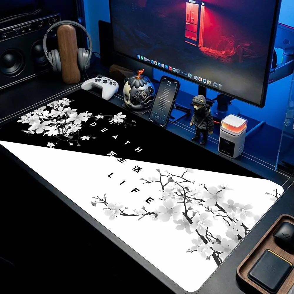 Black and White Cherry Blossom Mouse Pad large keyboard mouse desk pad non-slip rubber gaming mouse pad laptop mouse carpet
Black and White Cherry Blossom Mouse Pad large keyboard mouse desk pad non-slip rubber gaming mouse pad laptop mouse carpet