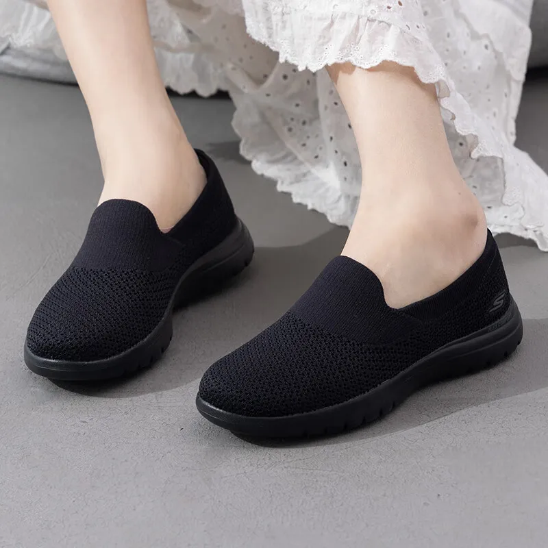 Женская обувь Skechers, новинка весны 2024, спортивная обувь, удобная дышащая модная трендовая повседневная обувь, прогулочная обувь 138270 -BBK
Женская обувь Skechers, новинка весны 2024, спортивная обувь, удобная дышащая модная трендовая повседневная обувь, прогулочная обувь 138270 -BBK