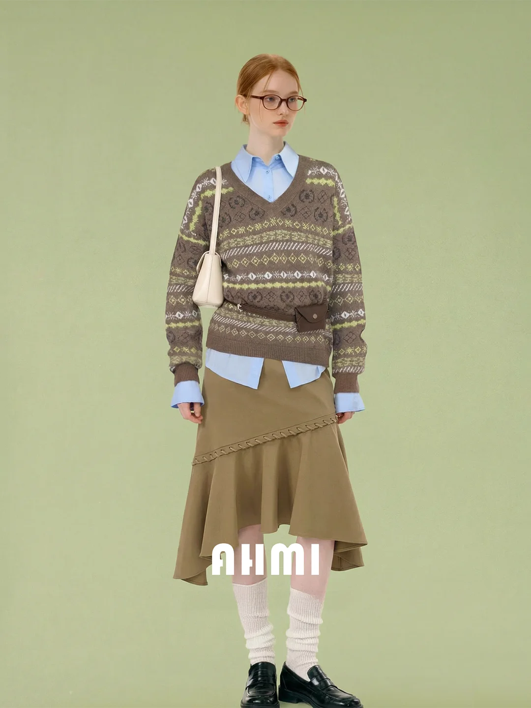 AHMI Retro Fair Isle V-Neck Embroidered Sweater Half Skirt Women's Autumn Winter Loose Slimming Layering Warm Top
AHMI Retro Fair Isle V-Neck Embroidered Sweater Half Skirt Women's Autumn Winter Loose Slimming Layering Warm Top