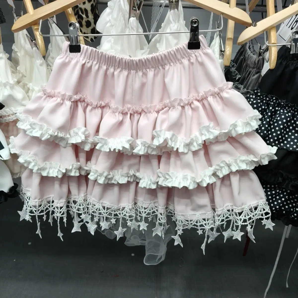 Новые японские мини-юбки Y2K в стиле Харадзюку, винтажные, кавайные, А-силуэта, с высокой талией, повседневные, летние, модные
Новые японские мини-юбки Y2K в стиле Харадзюку, винтажные, кавайные, А-силуэта, с высокой талией, повседневные, летние, модные