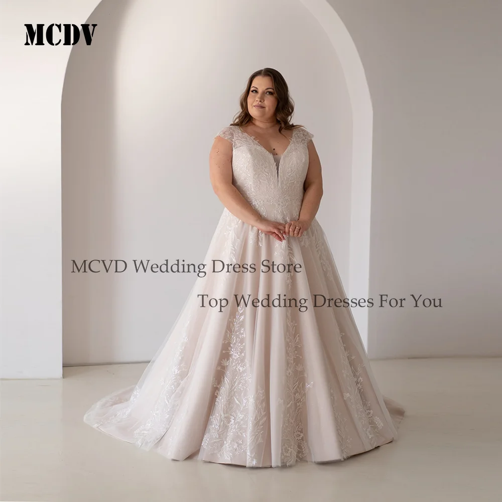 MCDV Customized Cap Sleeves V Neck Lace Appliques Wedding Dresses Backless Plus Size Vestidos De Noiva A-Line Boho Bridal Gown
MCDV Customized Cap Sleeves V Neck Lace Appliques Wedding Dresses Backless Plus Size Vestidos De Noiva A-Line Boho Bridal Gown