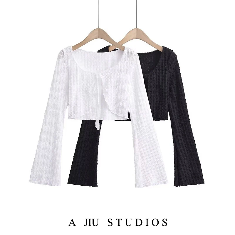 Retro Sexy Hollow out oulder Wrap ort Open Cardigan Women's Spicy Girl Faionable Bell Sve Lace Tie Outer Cover ort...
Retro Sexy Hollow out oulder Wrap ort Open Cardigan Women's Spicy Girl Faionable Bell Sve Lace Tie Outer Cover ort...
