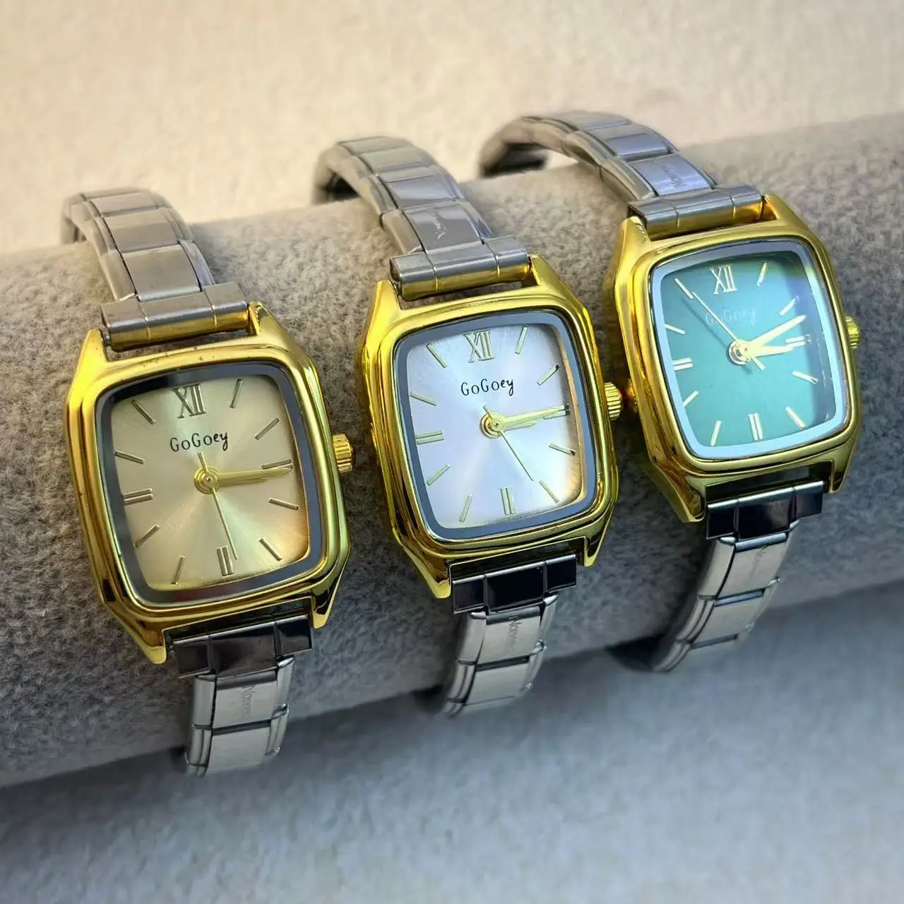 Squarel Quartz Chic Design Women Men Roman Numerals Watch Stainless Steel Strap Party Birthday Daily Gift Men Women
Squarel Quartz Chic Design Women Men Roman Numerals Watch Stainless Steel Strap Party Birthday Daily Gift Men Women