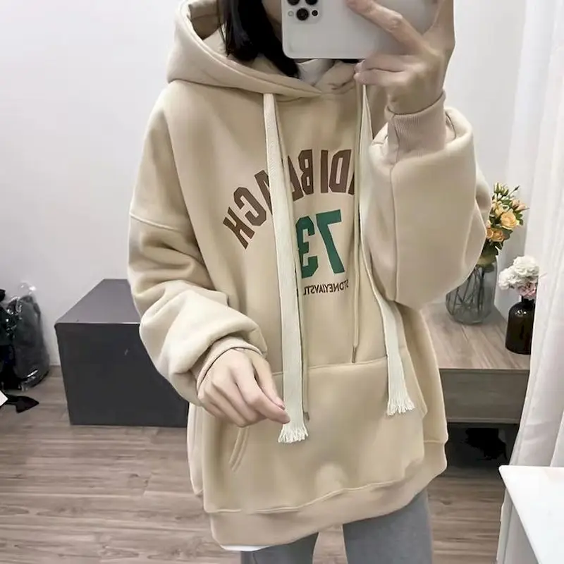 Casual Hoodies Women Autumn Winter Trendy Plush Thicken Hooded Pullover Coats Fashion Design Letter Printed Loose Hoodie Y2k Top
Casual Hoodies Women Autumn Winter Trendy Plush Thicken Hooded Pullover Coats Fashion Design Letter Printed Loose Hoodie Y2k Top