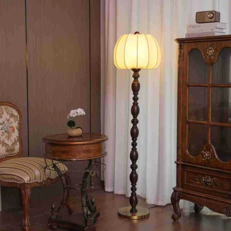 2024 new French medieval wabi- wind solid wood floor lamp Nanyang premium American retro atmosphere decorative lamp
2024 new French medieval wabi- wind solid wood floor lamp Nanyang premium American retro atmosphere decorative lamp