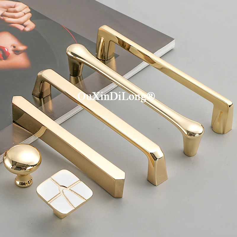 Top Luxury 4PCS Solid Zinc Alloy Gold Furniture Handles Drawer Pulls Cupboard Wardrobe Kitchen Shoe TV Wine Cabinet Pulls Knobs
Top Luxury 4PCS Solid Zinc Alloy Gold Furniture Handles Drawer Pulls Cupboard Wardrobe Kitchen Shoe TV Wine Cabinet Pulls Knobs
