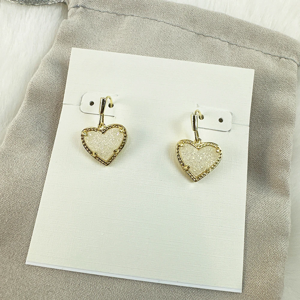 VKVVA Fashion Jewelry Ari Heart White Drusy Crystal Dichroic Glass Drop Dangle Earrings for Women Unique Birthday Gifts
VKVVA Fashion Jewelry Ari Heart White Drusy Crystal Dichroic Glass Drop Dangle Earrings for Women Unique Birthday Gifts