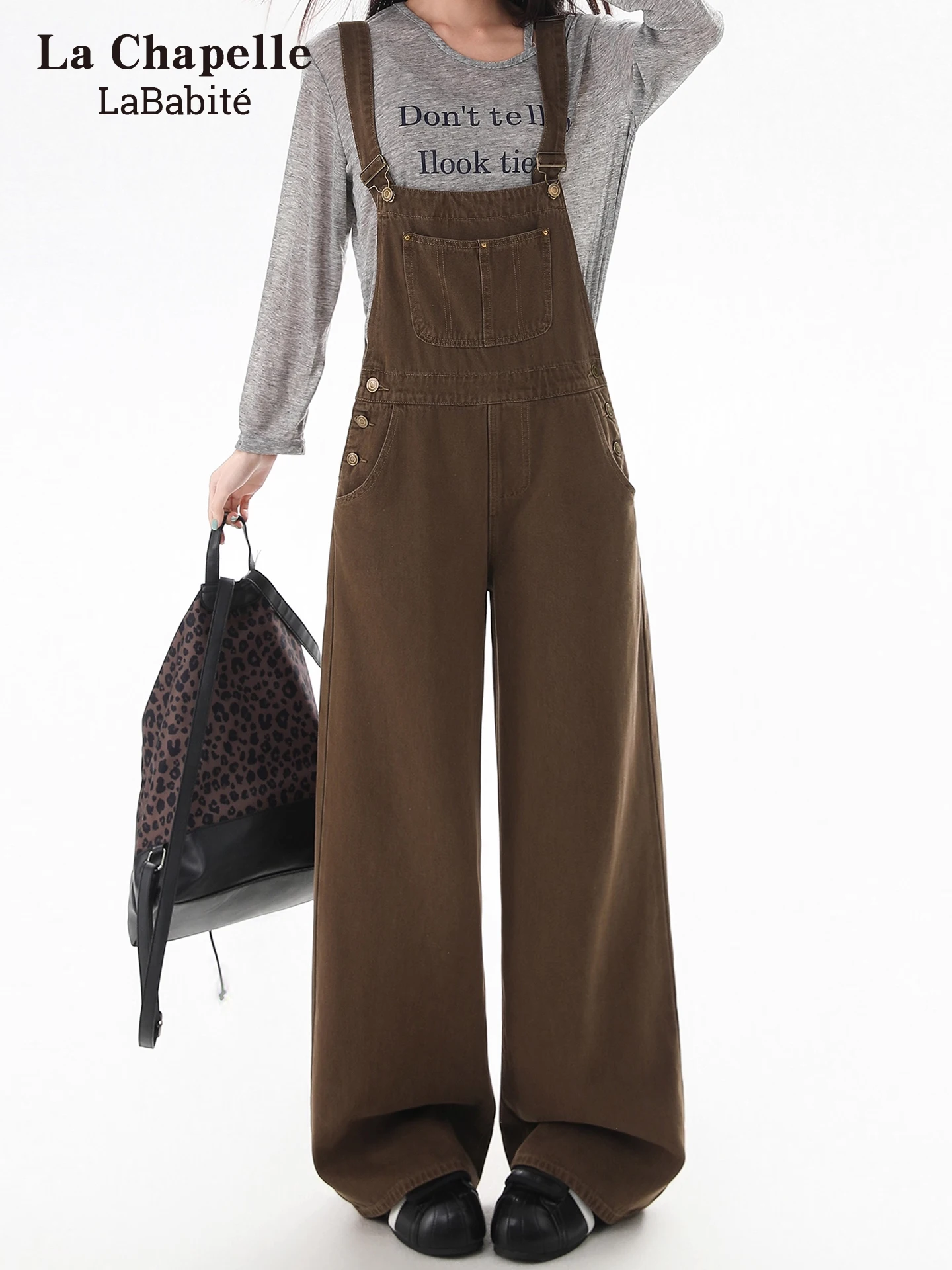 Khaki Denim Overalls Women's Spring 2026 New Wide Leg Drapey Jeans Pants Casual High Waist Cotton Zipper Comfortable Wear
Khaki Denim Overalls Women's Spring 2026 New Wide Leg Drapey Jeans Pants Casual High Waist Cotton Zipper Comfortable Wear