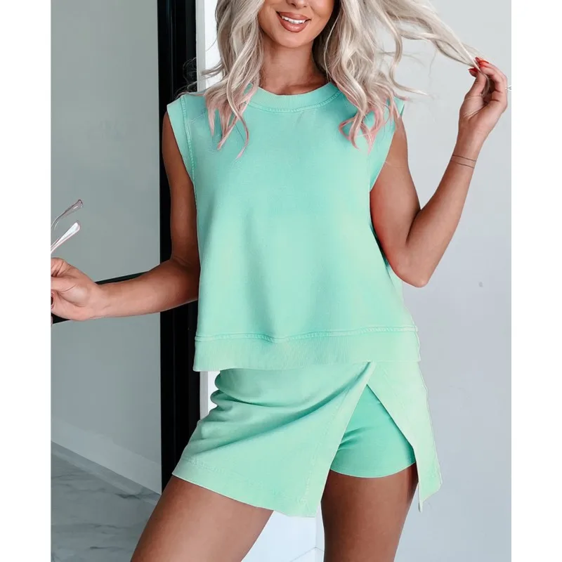 Simple Style Sport 2 Piece Sets Women's Outfits 2025 Summer Sleeveless T-shirts & Spliit Shorts Set Solid Color Casual Sportwear
Simple Style Sport 2 Piece Sets Women's Outfits 2025 Summer Sleeveless T-shirts & Spliit Shorts Set Solid Color Casual Sportwear