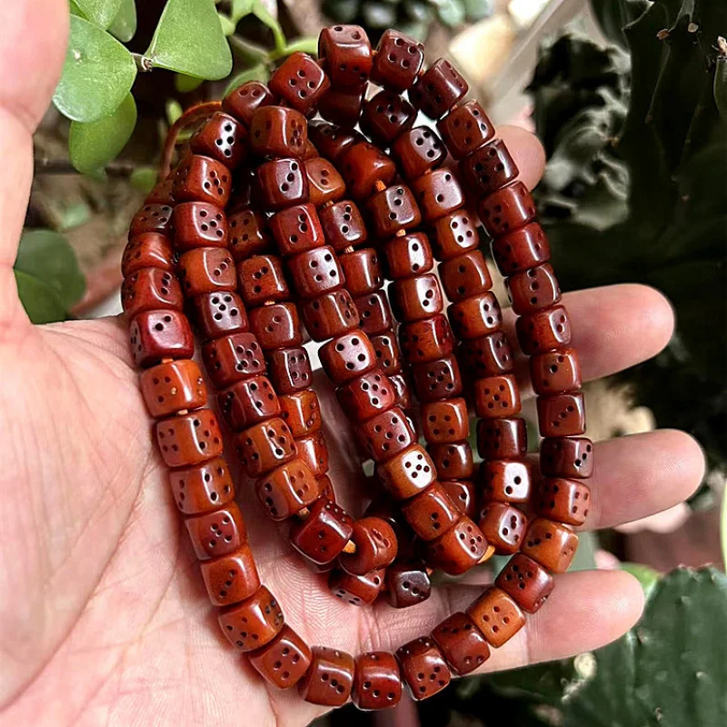 square -shaped round polished 108 Buddha beads dice yak bone bracelet
square -shaped round polished 108 Buddha beads dice yak bone bracelet