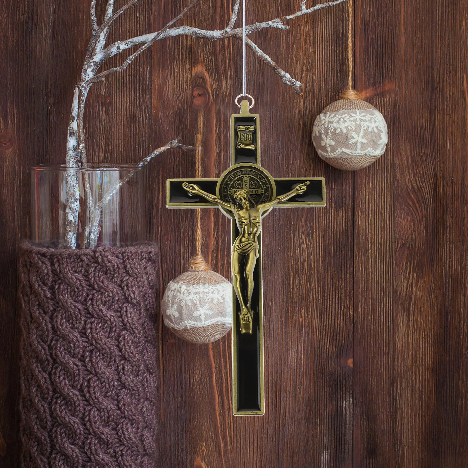 1pcs Retro Wall Hanging Cross Decor Vintage Crucifix Ornament for Home Office Figurines Decorative Sculpture Catholic Present
1pcs Retro Wall Hanging Cross Decor Vintage Crucifix Ornament for Home Office Figurines Decorative Sculpture Catholic Present