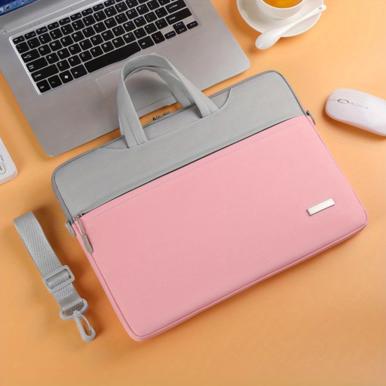 1pc Nylon Laptop Sleeve - Portable Notebook & Tablet Carrying Case with Shoulder Strap
1pc Nylon Laptop Sleeve - Portable Notebook & Tablet Carrying Case with Shoulder Strap