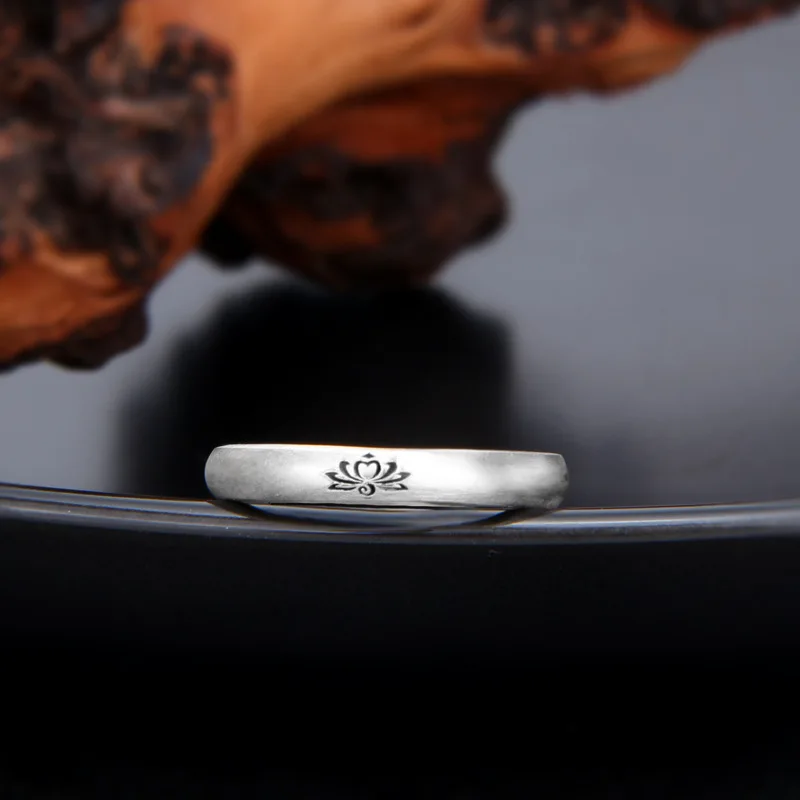 Uglyless Thin 999 Fine Silver Tail Rings для женщин Китайские шикарные кольца с цветком лотоса Этнические ретро ювелирные изделия Простые кольца лотоса Винтаж
Uglyless Thin 999 Fine Silver Tail Rings для женщин Китайские шикарные кольца с цветком лотоса Этнические ретро ювелирные изделия Простые кольца лотоса Винтаж