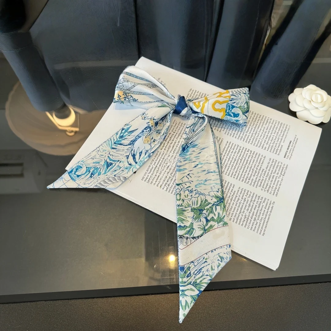 Brand Discount Women's Twilly Scarf Vintage Print Small Ribbon Multi-functional Decorative Scarf Hairband Bag Tie Holiday Gift
Brand Discount Women's Twilly Scarf Vintage Print Small Ribbon Multi-functional Decorative Scarf Hairband Bag Tie Holiday Gift