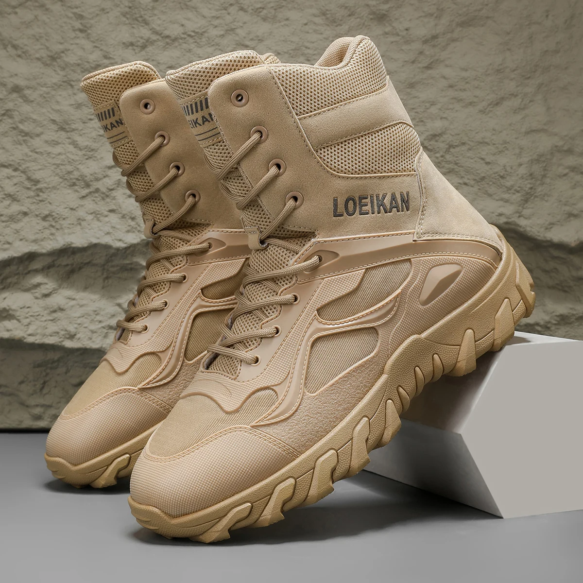 Мужские высокие джинсовые ботинки, повседневная спортивная обувь, модные и модные мужские ботинки.
Мужские высокие джинсовые ботинки, повседневная спортивная обувь, модные и модные мужские ботинки.