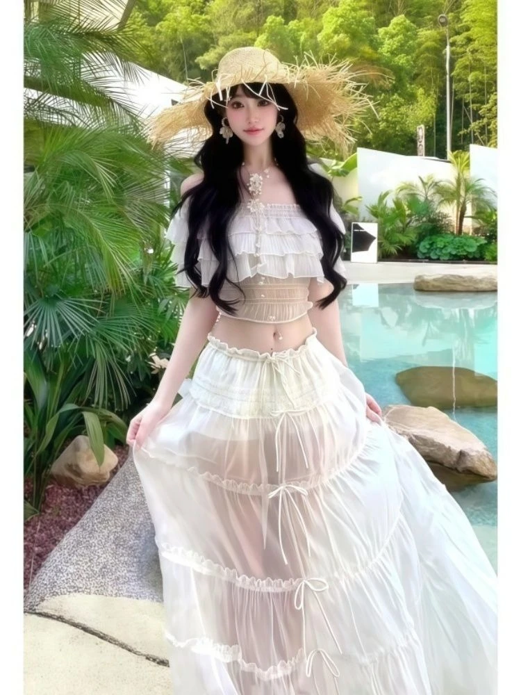 French Vacation Style Fashion Two Piece Set Off Shoulder Ruffle Top for Women Summer New Elegant Half Skirt with Bow Beach Set
French Vacation Style Fashion Two Piece Set Off Shoulder Ruffle Top for Women Summer New Elegant Half Skirt with Bow Beach Set