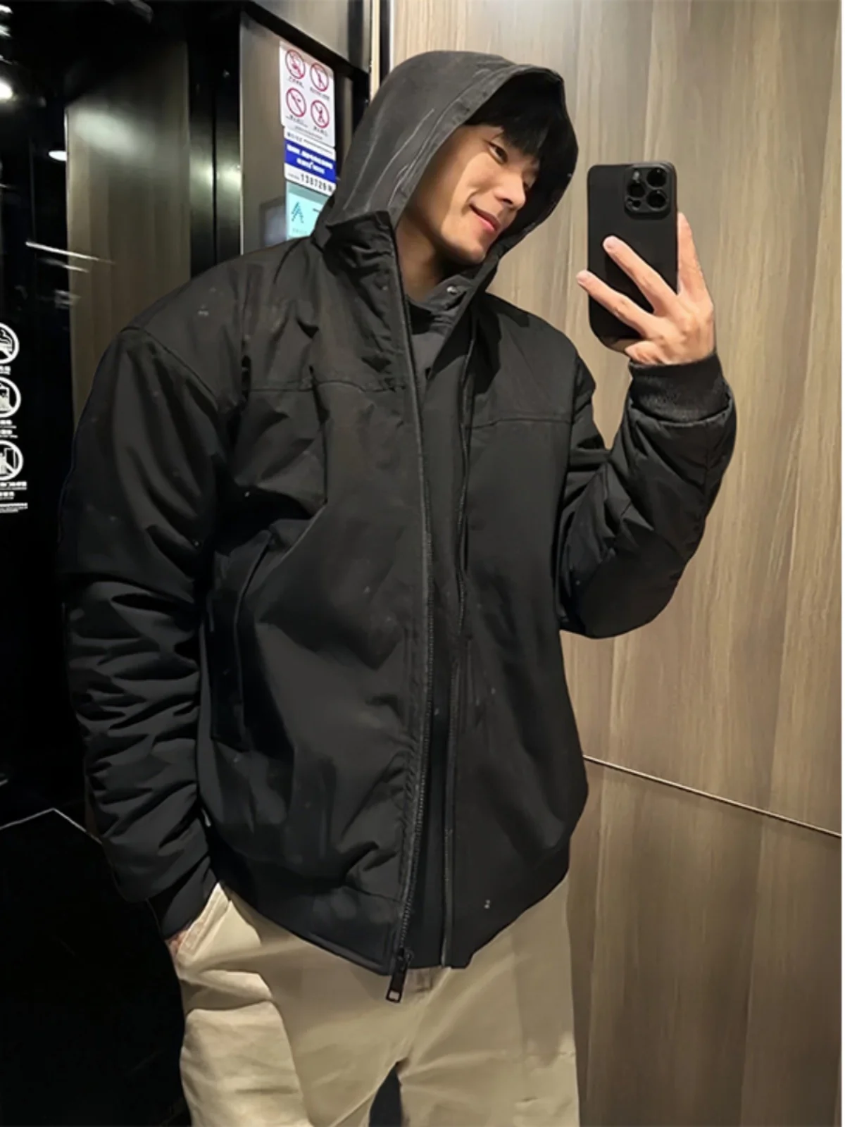 Black American Style Baseball Jacket Cotton Coat Men's Autumn Winter Cleanfit Cotton Outerwear Shoulder Pads Integrated
Black American Style Baseball Jacket Cotton Coat Men's Autumn Winter Cleanfit Cotton Outerwear Shoulder Pads Integrated