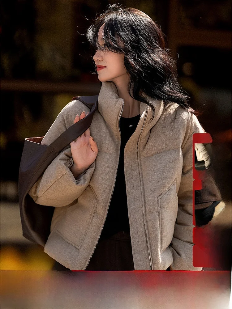 XiaoHanGe TooFey Snow Cr 95 White Goose down Woolen Jaet Stand Collar Loose Outerwear Ladies Warmth Commute Sle
XiaoHanGe TooFey Snow Cr 95 White Goose down Woolen Jaet Stand Collar Loose Outerwear Ladies Warmth Commute Sle