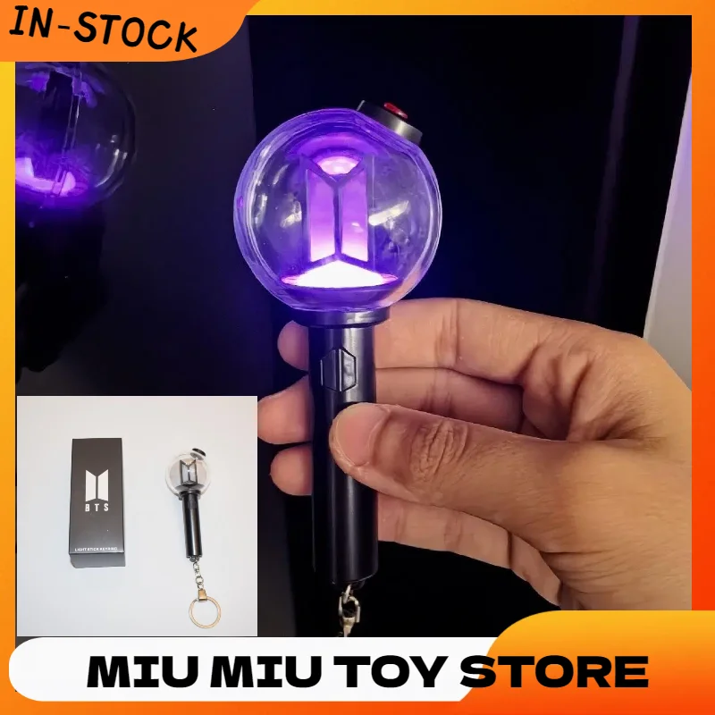 Hot Product Bulletproof Youth Group Mini Support Stick Keychain Bulletproof BTS Fourth Generation Glow Stick Luminous Pendant
Hot Product Bulletproof Youth Group Mini Support Stick Keychain Bulletproof BTS Fourth Generation Glow Stick Luminous Pendant