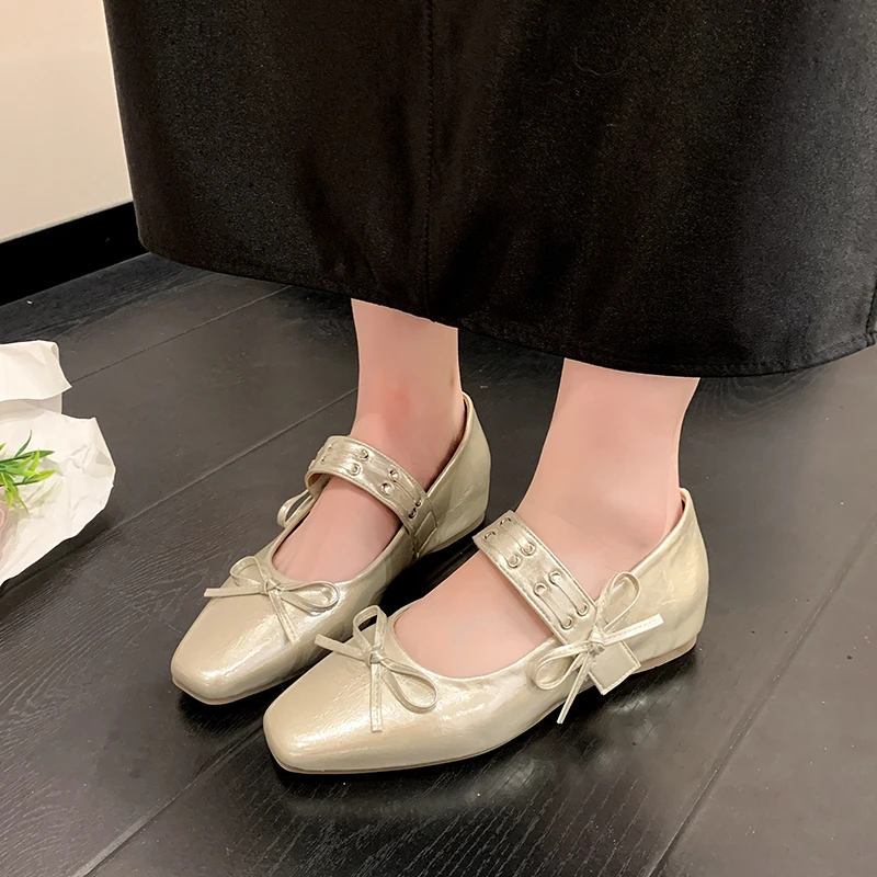 2026 Summer New Versatile Shallow Inside Heightening Bow Non-slip Wear-resistant Ballet Sneakers
2026 Summer New Versatile Shallow Inside Heightening Bow Non-slip Wear-resistant Ballet Sneakers