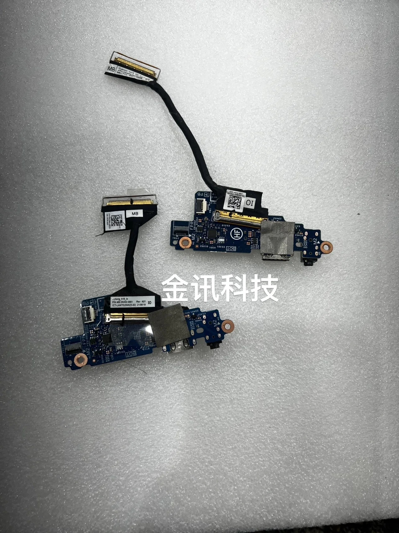 Подходит для Dell Lingyue 7510 7610 Vostro15 7510, маленькая плата аудио-USB-интерфейса 0K01C8 0R4KFW
Подходит для Dell Lingyue 7510 7610 Vostro15 7510, маленькая плата аудио-USB-интерфейса 0K01C8 0R4KFW
