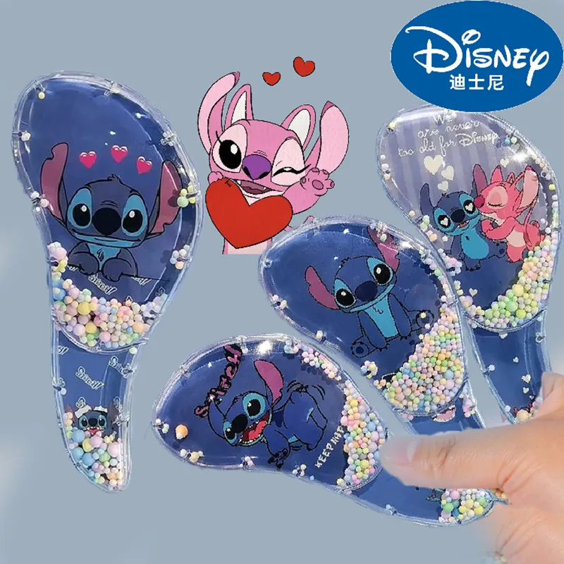 Расческа для стежков в стиле аниме Дисней Kawaii Lilo & Stitch с блестками, прозрачная расческа с героями мультфильмов, детская массажная расческа, детские подарки на день рождения
Расческа для стежков в стиле аниме Дисней Kawaii Lilo & Stitch с блестками, прозрачная расческа с героями мультфильмов, детская массажная расческа, детские подарки на день рождения