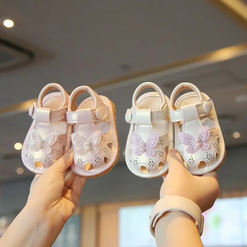 Toddler Walking Shoes Sweet Butterfly Baby Casual Shoes Hollowed-out Soft Sole 2026 Summer New Girls Princess Shoes Non-slip
Toddler Walking Shoes Sweet Butterfly Baby Casual Shoes Hollowed-out Soft Sole 2026 Summer New Girls Princess Shoes Non-slip