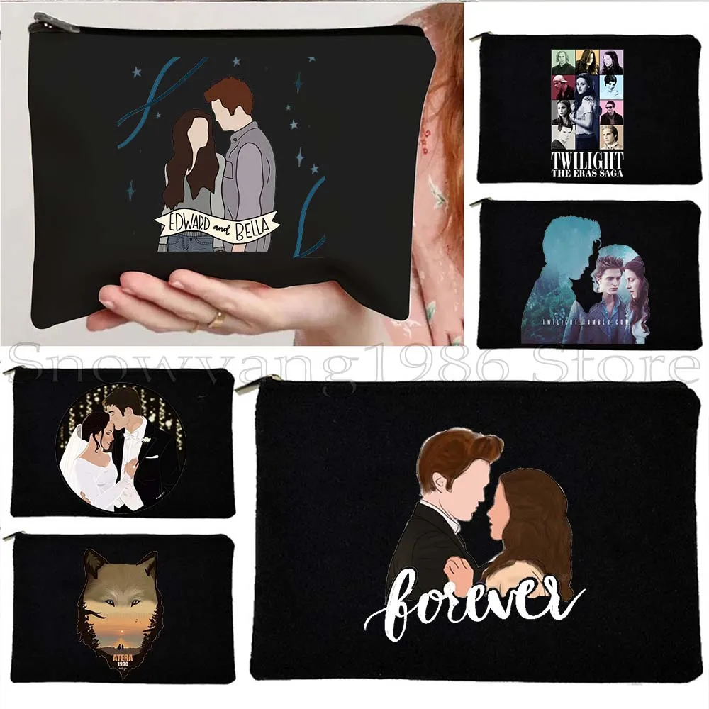 Classic Movie The Twilight Saga Edward and Bella Teen Wolf Canvas Cosmetic Makeup Bag Pencil Case Zipper Pouch Key Coin Purse
Classic Movie The Twilight Saga Edward and Bella Teen Wolf Canvas Cosmetic Makeup Bag Pencil Case Zipper Pouch Key Coin Purse