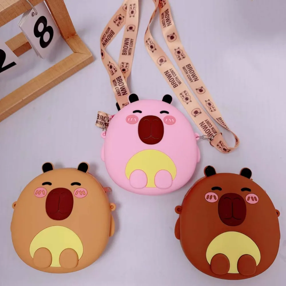 Storage Pouch Kawaii Capybara Shoulder Bag Cartoon Waterproof Silicone Doll Bag Small Portable Children Small Purse Kids
Storage Pouch Kawaii Capybara Shoulder Bag Cartoon Waterproof Silicone Doll Bag Small Portable Children Small Purse Kids