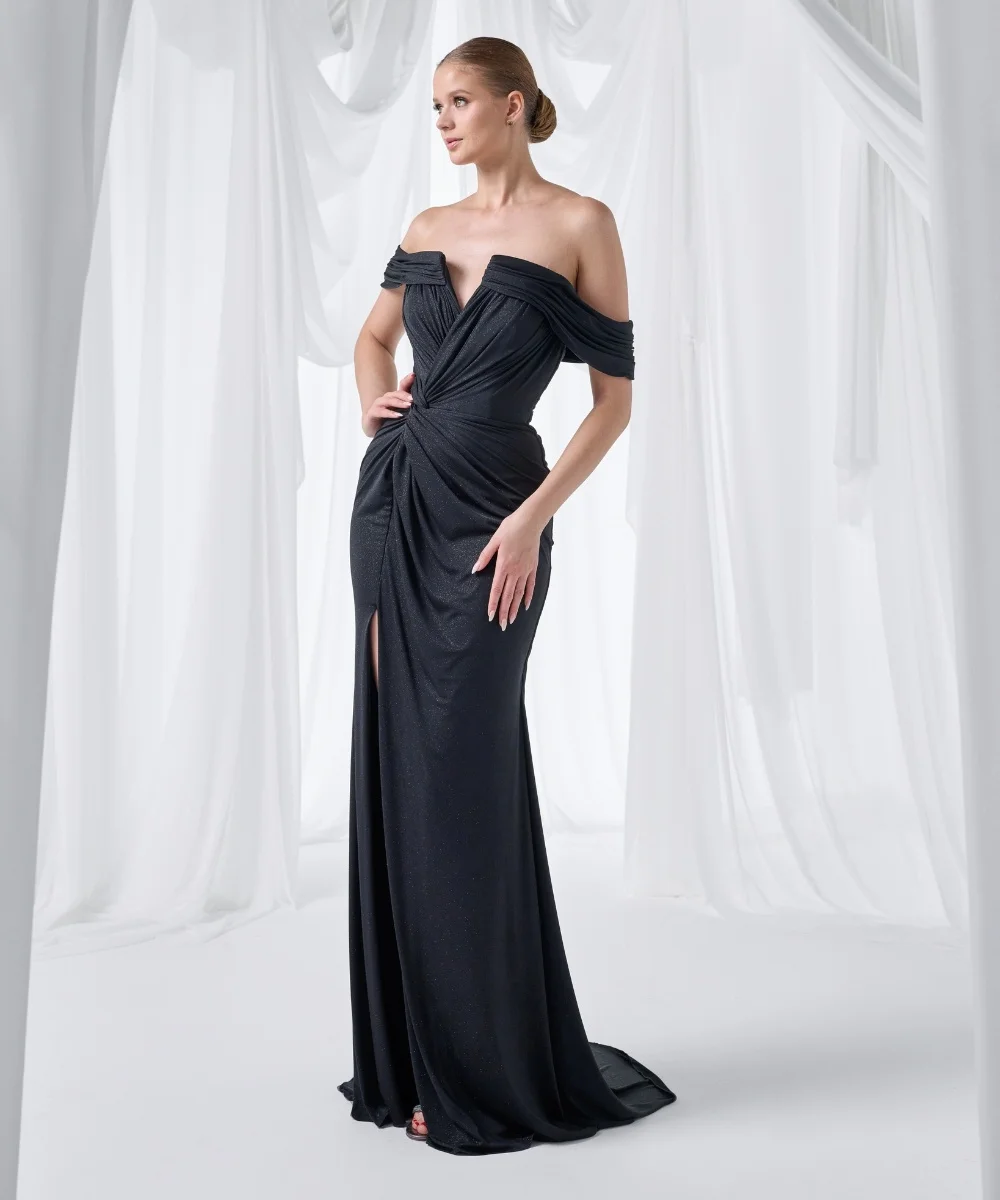 Customized Fashion Pleat Trumpet Off-the-shoulder Long Bespoke Occasion Luxury Party Dresses Simple Elegant
Customized Fashion Pleat Trumpet Off-the-shoulder Long Bespoke Occasion Luxury Party Dresses Simple Elegant