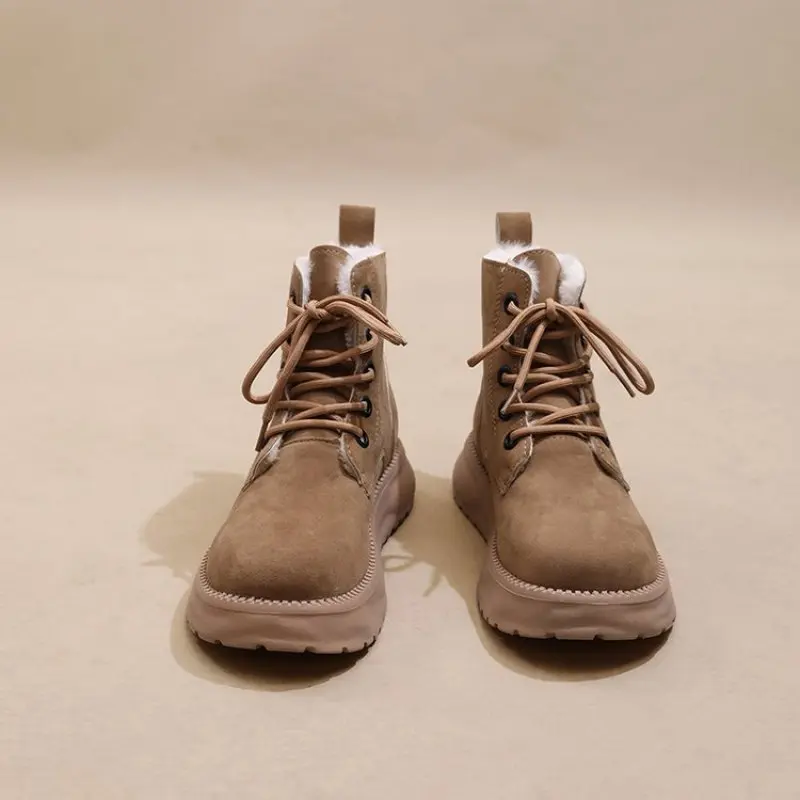 NEW Fashion Comfort Women's Autumn and Winter New Girls' Short Boots Plus Size 40 Leather Shoes Fleece-lined Thickened Fashion
NEW Fashion Comfort Women's Autumn and Winter New Girls' Short Boots Plus Size 40 Leather Shoes Fleece-lined Thickened Fashion