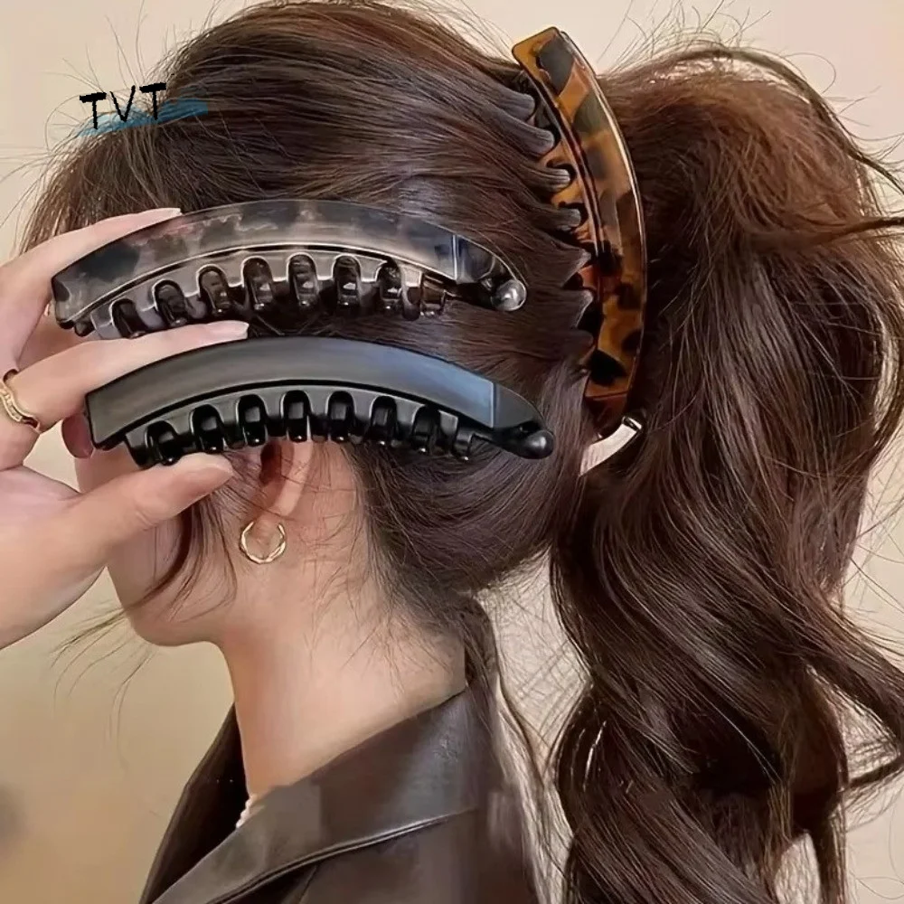 Large Size Tortoiseshell Pattern Ponytail Barrettes Plastic Toothed Fish Shaped Hairpin Natural Fluffiness Vertical Barrette
Large Size Tortoiseshell Pattern Ponytail Barrettes Plastic Toothed Fish Shaped Hairpin Natural Fluffiness Vertical Barrette