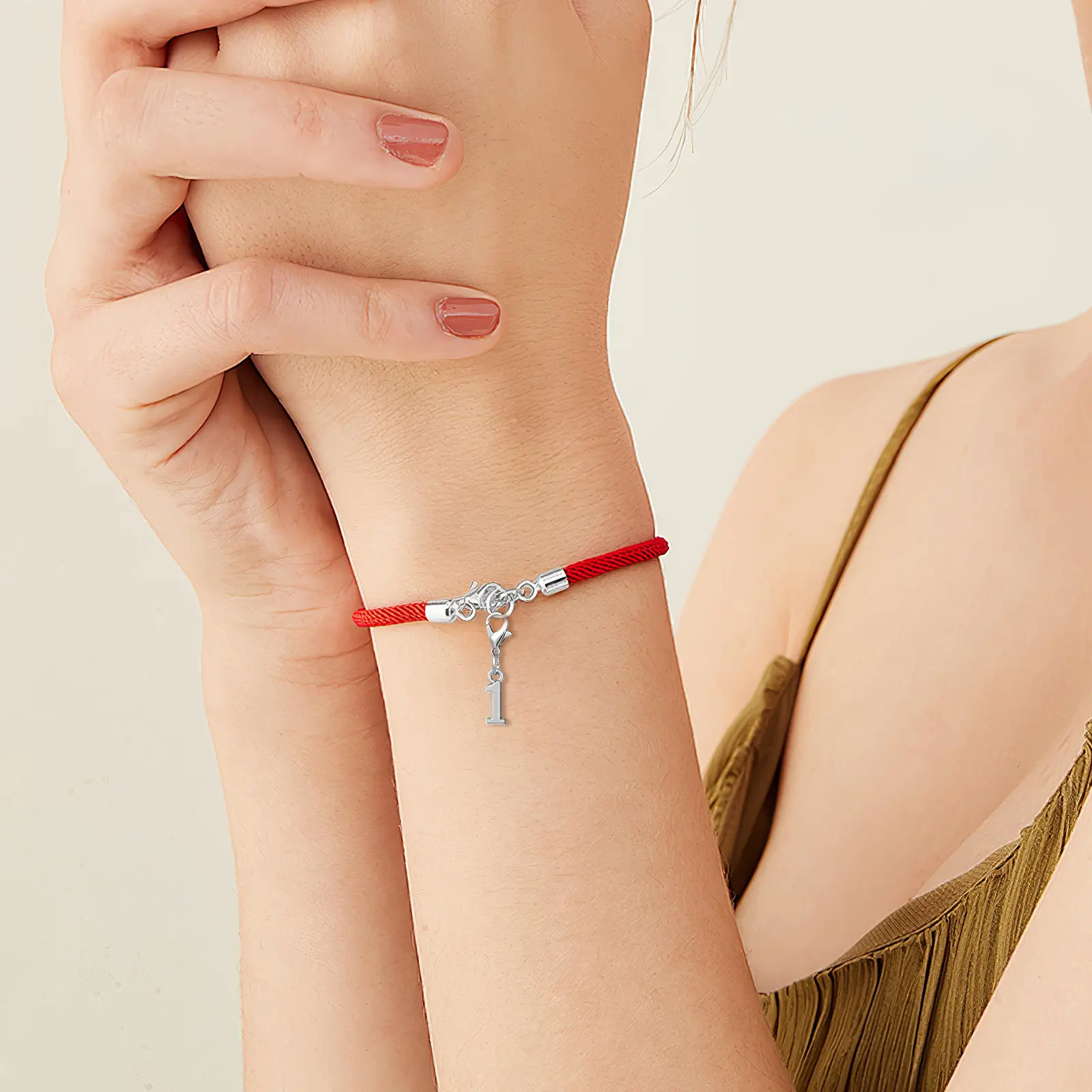 Набор из 20 шармов-подвесок из сплава для рукоделия, с застежками-лобстерами, аксессуары для изготовления ювелирных изделий: серег, ожерелий, браслетов, подарков
Набор из 20 шармов-подвесок из сплава для рукоделия, с застежками-лобстерами, аксессуары для изготовления ювелирных изделий: серег, ожерелий, браслетов, подарков