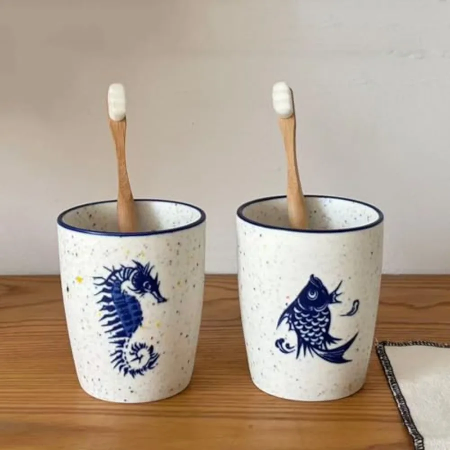 2PCS-Artistic Bathroom Toothbrush Holder and Tumbler Set with Navy Blue Fish Design
2PCS-Artistic Bathroom Toothbrush Holder and Tumbler Set with Navy Blue Fish Design