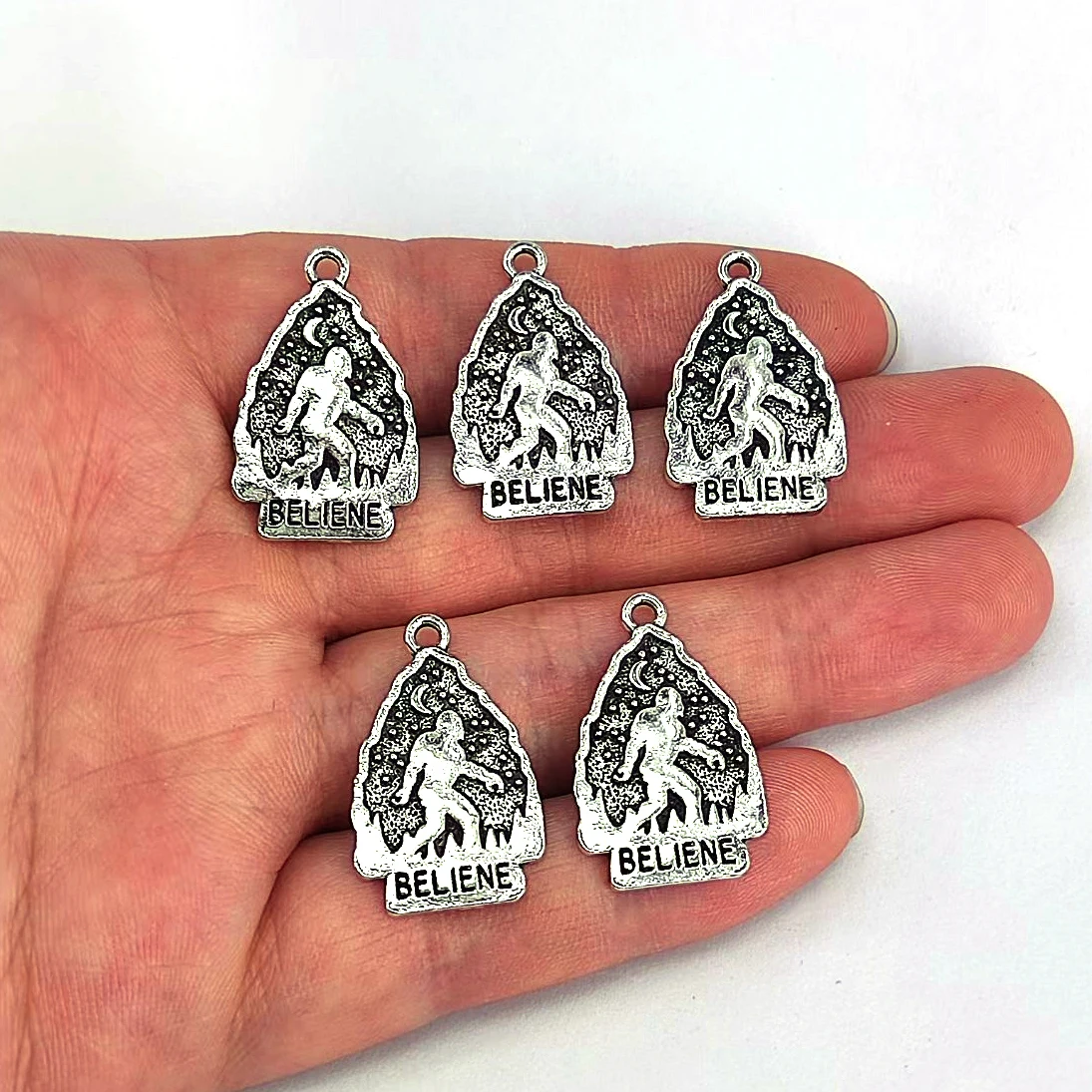 50pcs new Sasquatch Bigfoot forest moon tree charm pendant charms Jewelry for DIY women Accessories
50pcs new Sasquatch Bigfoot forest moon tree charm pendant charms Jewelry for DIY women Accessories