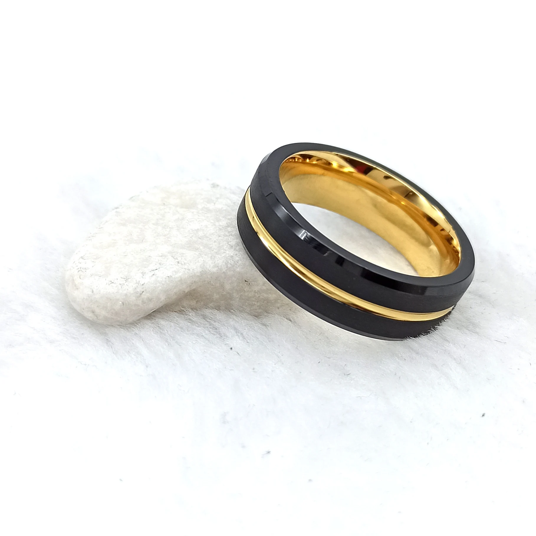 Cool USA Style Black and Gold Color Heavy Stainless Steel Men Rings 8mm Anniversary Valentine’s Day Gift Fashion Jewelry Ringe
Cool USA Style Black and Gold Color Heavy Stainless Steel Men Rings 8mm Anniversary Valentine’s Day Gift Fashion Jewelry Ringe
