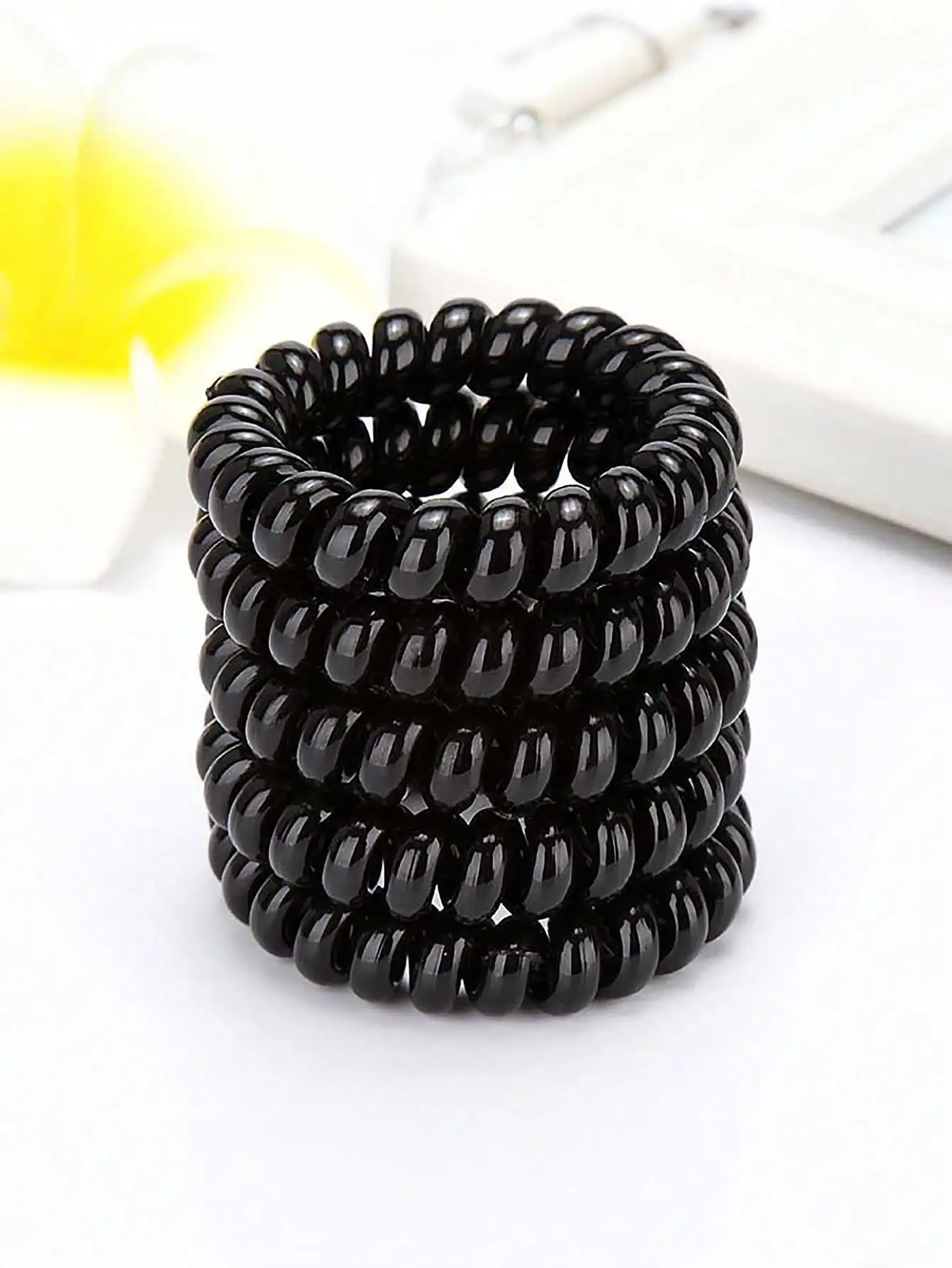 6pcs Unisex Black Plastic Hair Ties, Minimalist Large Size Waterproof Thick Ponytail Holders, Durable High Elasticity Multi-Function Hair Accessories Hair Rubber Bands
6pcs Unisex Black Plastic Hair Ties, Minimalist Large Size Waterproof Thick Ponytail Holders, Durable High Elasticity Multi-Function Hair Accessories Hair Rubber Bands
