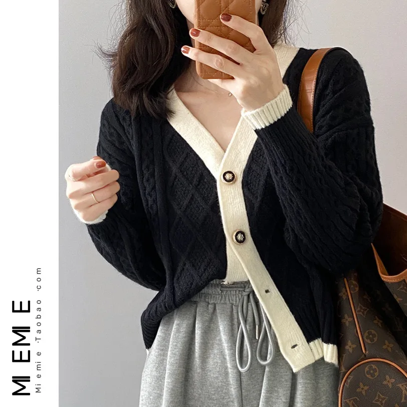 Thiened ort Knitted V-Ne Long Sve Sweater Coat Casual Sle Button Design Warm Autumn Outerwear Faionable Commute
Thiened ort Knitted V-Ne Long Sve Sweater Coat Casual Sle Button Design Warm Autumn Outerwear Faionable Commute
