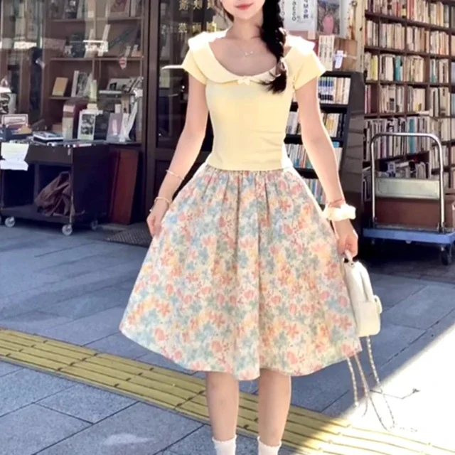 Skirt For Women 2025 Faldas Mujer De Moda Elastic Waist A-line Jupe Vintage Korean Saia Loose Floral Print Sweet Summer Skirts
Skirt For Women 2025 Faldas Mujer De Moda Elastic Waist A-line Jupe Vintage Korean Saia Loose Floral Print Sweet Summer Skirts