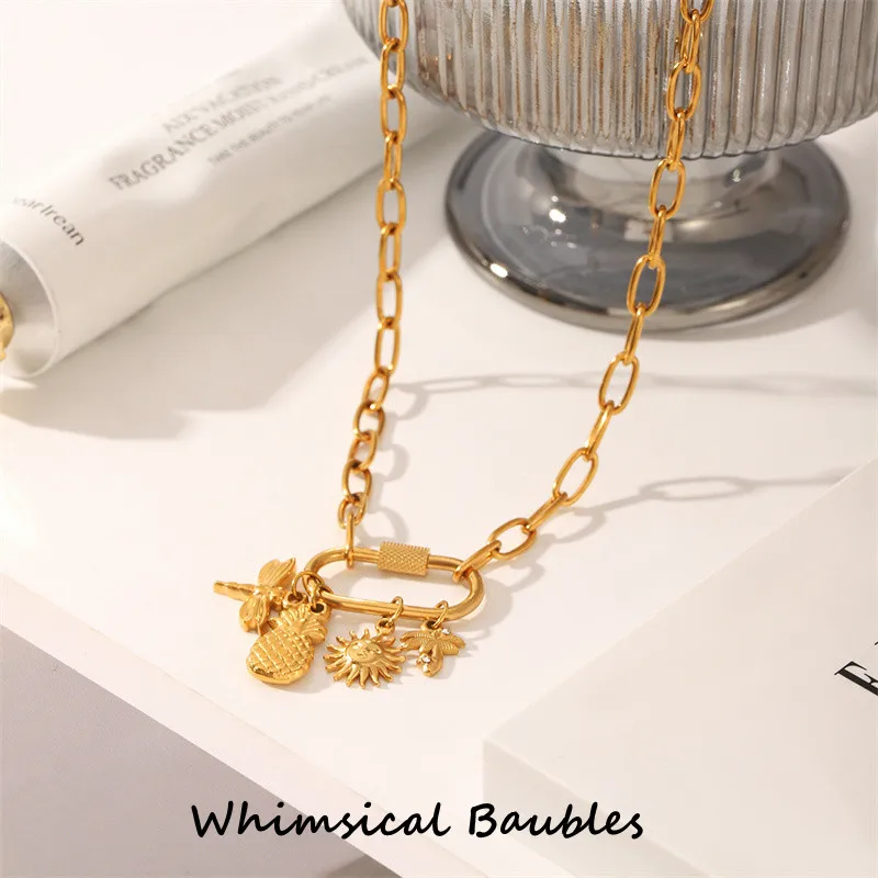 304 Stainless Steel Coconut tree Pineapple Dragonfly Sun Carabiner Clasp Necklace Women Paperclip Necklace Pendant Jewelry Gift 
304 Stainless Steel Coconut tree Pineapple Dragonfly Sun Carabiner Clasp Necklace Women Paperclip Necklace Pendant Jewelry Gift