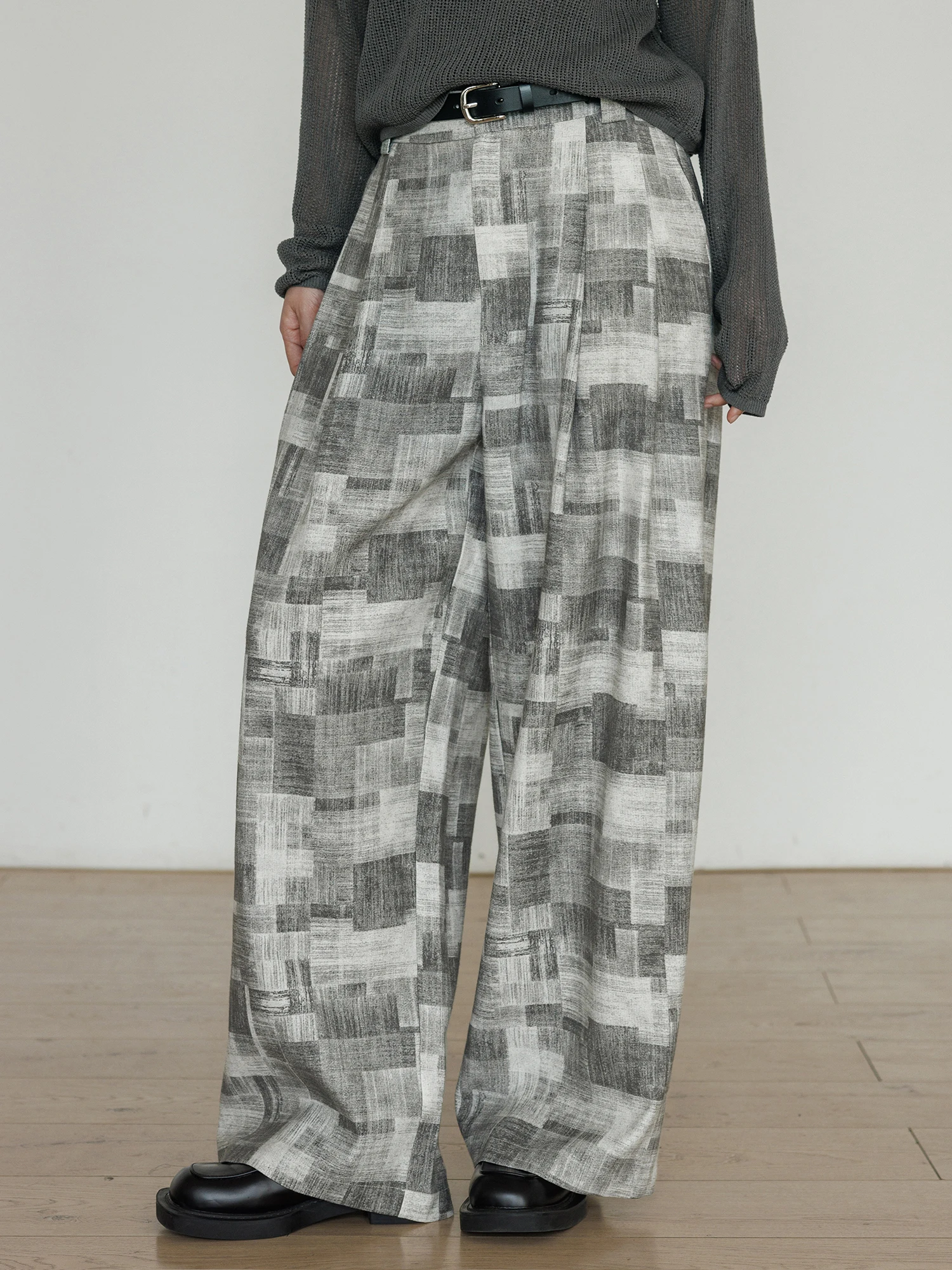 Весенний женский повседневный комплект из двух предметов: широкие брюки и топ с принтом, прямые брюки-трубы из льна и полиэстера с завышенной талией
Весенний женский повседневный комплект из двух предметов: широкие брюки и топ с принтом, прямые брюки-трубы из льна и полиэстера с завышенной талией