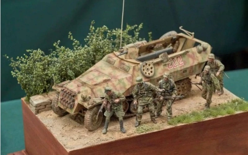 Масштаб 1/35, литая под давлением фигурка из смолы, комплект модели пехотных солдат Второй мировой войны, 5 фигурок (без автомобиля), в разобранном и неокрашенном виде
Масштаб 1/35, литая под давлением фигурка из смолы, комплект модели пехотных солдат Второй мировой войны, 5 фигурок (без автомобиля), в разобранном и неокрашенном виде