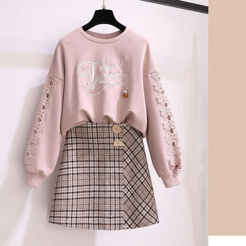 Женский элегантный костюм весна-осень новый милый модный ажурный свободный свитер с высокой талией клетчатая юбка комплект из двух предметов
Женский элегантный костюм весна-осень новый милый модный ажурный свободный свитер с высокой талией клетчатая юбка комплект из двух предметов
